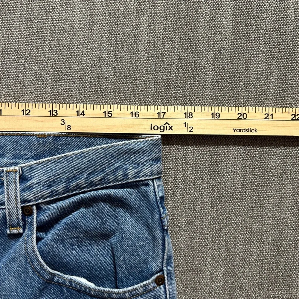 LL Bean Classic Fit Jeans Mens 34x32 Medium Wash Blue Denim Straight Leg 220626